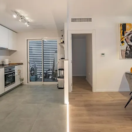 Beautiful Rooftop Pool 3bed *